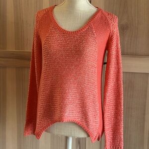 Quinn Crew Neck Luxe Textured Sweater Women’s Sz- S Salmon | Lightweight | EUC